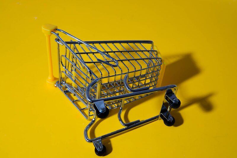 Proceso de pago en línea optimizado para reducir el abandono del carrito