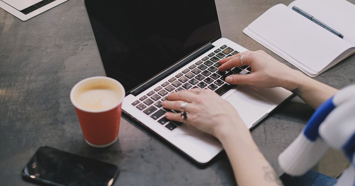 Side Hustle to Full Time: Transitioning Your Online Store into a Real Business